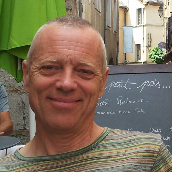 27707264_900403873473679_2033750620_o